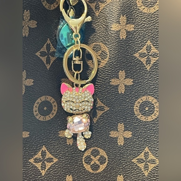 Luxury designer handbag cat charms - in Pink. Hot Pink or Purple - Picture 3 of 3